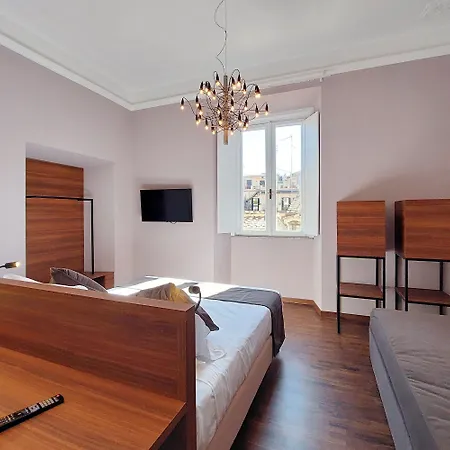 Pensión Youroom - Coppelle 4*